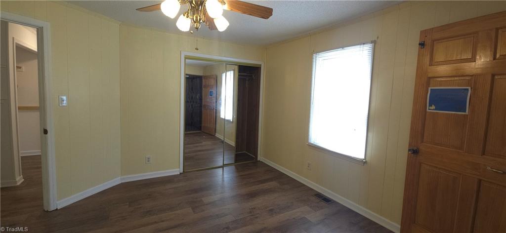 928 Marlboro Street High Point, NC 27260 - Photo 16 of 50