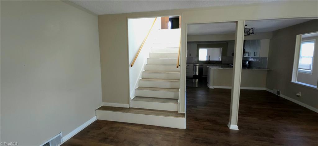 928 Marlboro Street High Point, NC 27260 - Photo 25 of 50