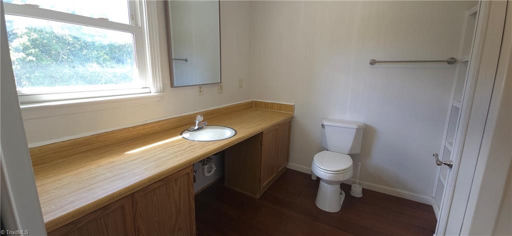 928 Marlboro Street High Point, NC 27260 - Photo 37 of 50