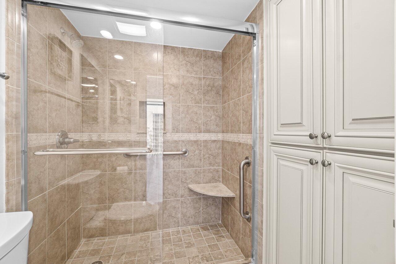 2707 North Ocean Boulevard, Unit 301D Boca Raton, FL 33431 - Photo 23 of 43 027-2707NorthOceanBoulevard-301D-BocaRat