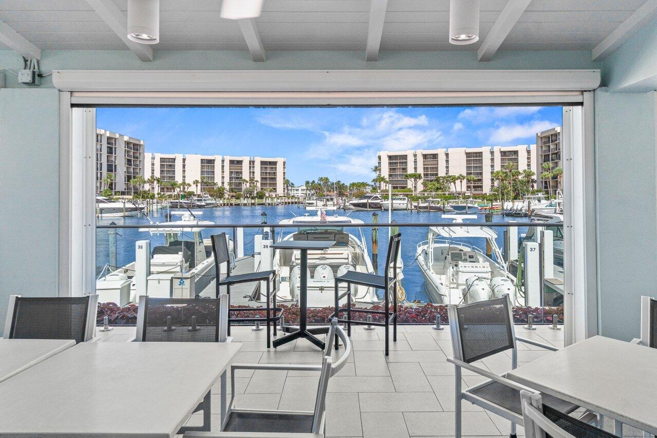 2707 North Ocean Boulevard, Unit 301D Boca Raton, FL 33431 - Photo 32 of 43 042-2707NorthOceanBoulevard-301D-BocaRat