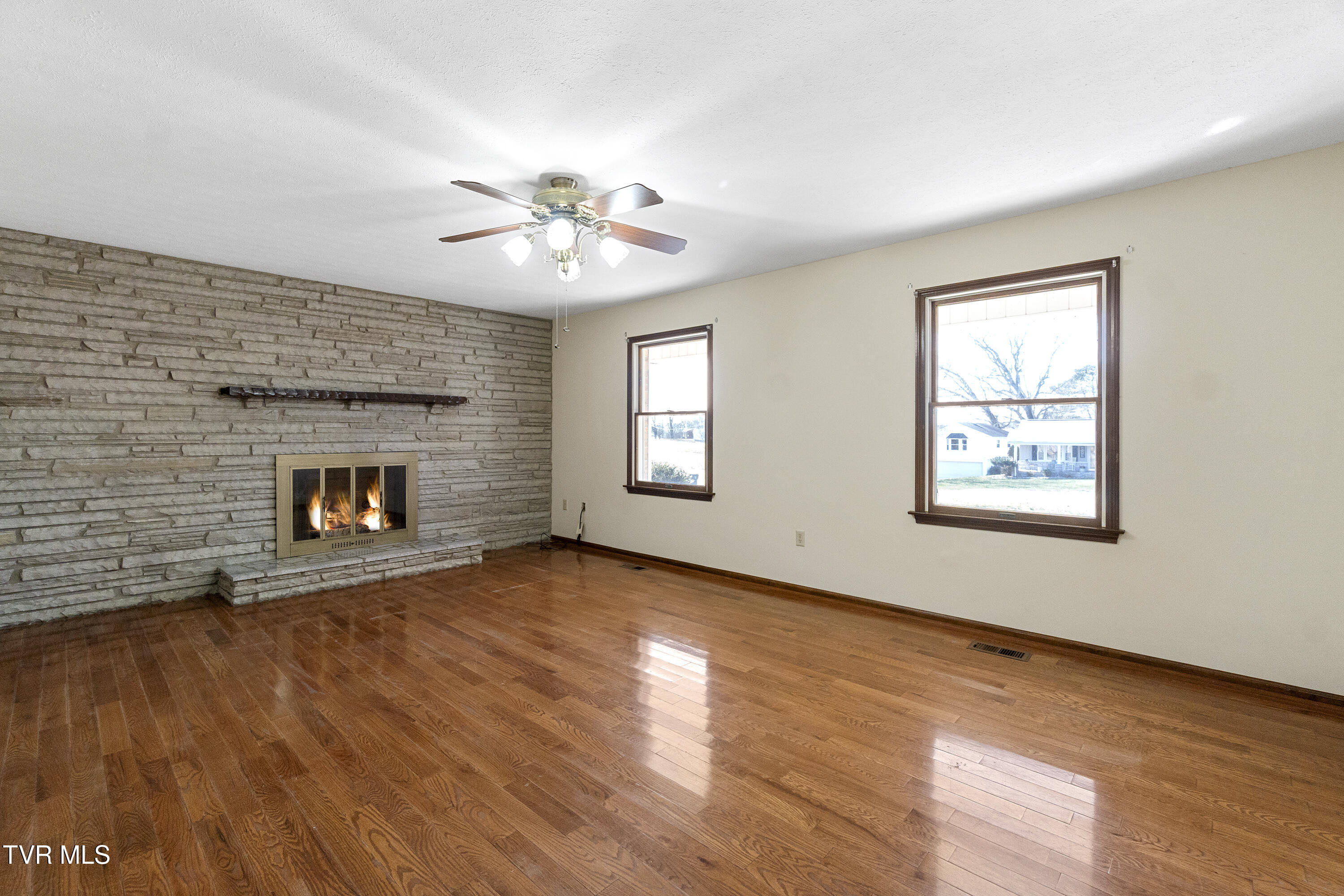 308 Norton Road Greeneville, TN 37745 - Photo 13 of 47 DSC08351