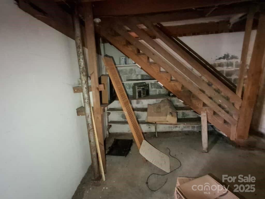 8092 Riverview Road Norwood, NC 28128 - Photo 43 of 45 a view of entryway