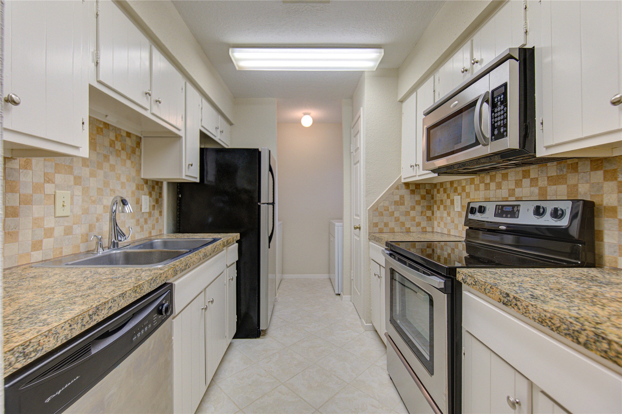 14515 Wunderlich Drive, Unit 1602 Houston, TX 77069 - Photo 4 of 36