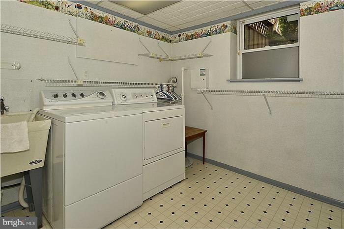 204 Estate Road Reisterstown, MD 21136 - Photo 22 of 30 Laundry Room