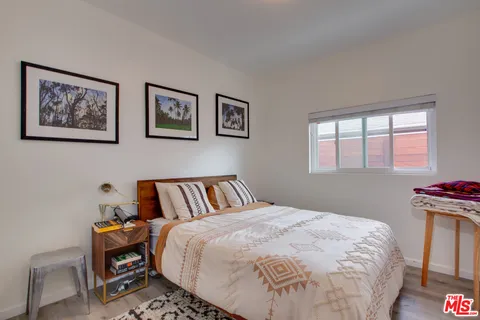 $3,150,000 | 403 Brooks Avenue, Venice, CA 90291