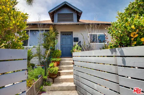 $3,150,000 | 403 Brooks Avenue, Venice, CA 90291