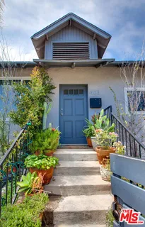 $3,150,000 | 403 Brooks Avenue, Venice, CA 90291
