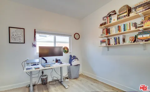 $3,150,000 | 403 Brooks Avenue, Venice, CA 90291