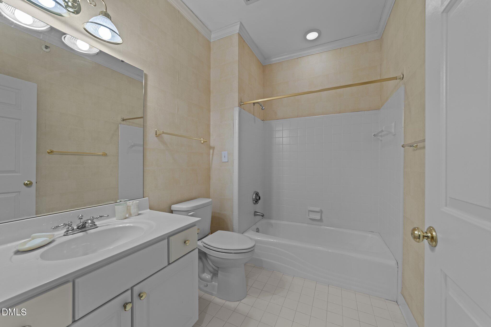 100 Edenburgh Road Raleigh, NC 27608 - Photo 45 of 52 26-web-or-mls-3D5A9985