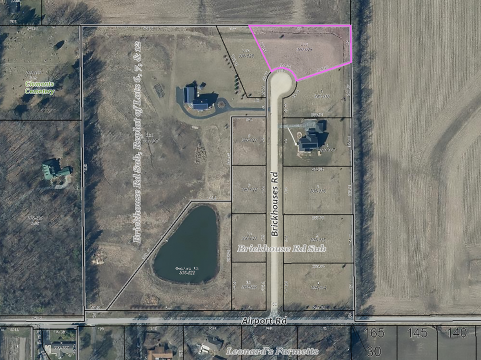 3008 Brickhouses Road Urbana, IL 61802 - Photo 11 of 13 a bathroom with a shower