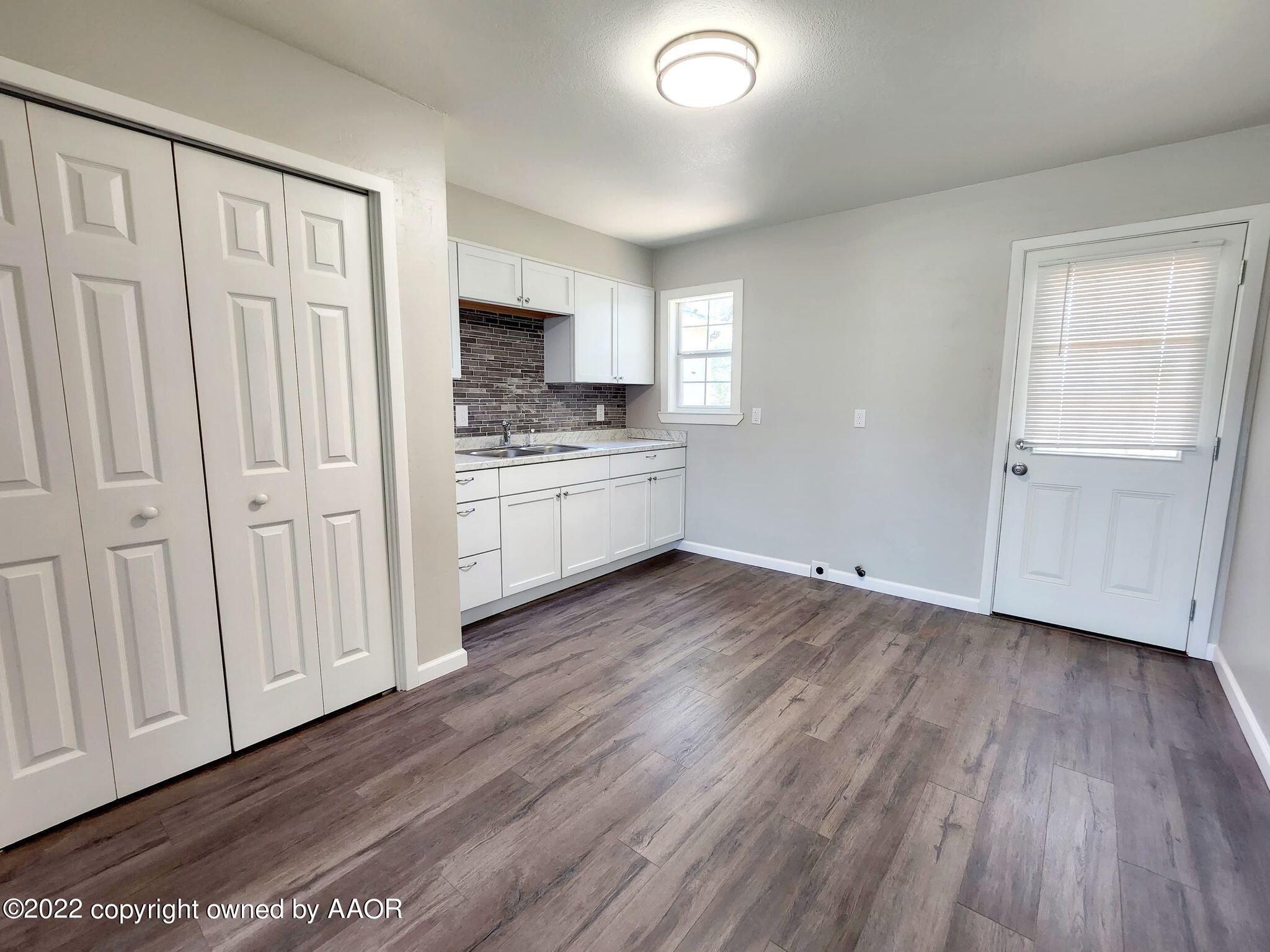 1715 Southwest 48th Avenue Amarillo, TX 79110 - Photo 4 of 16 292254525_770196377344917_45606185458782