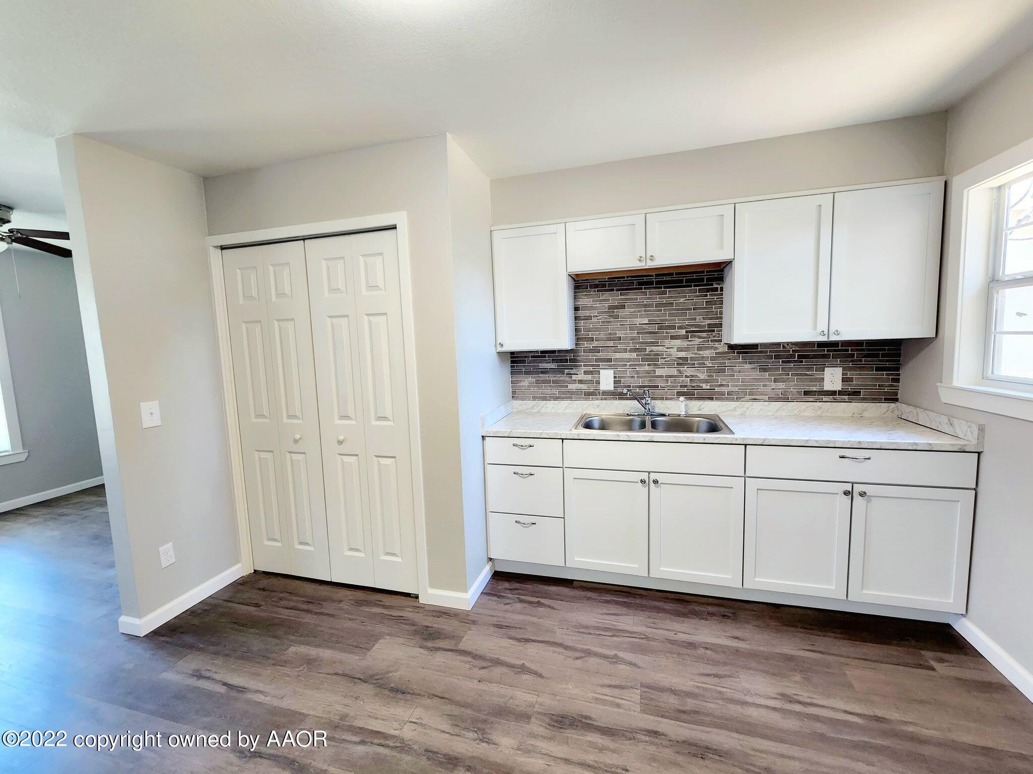 1715 Southwest 48th Avenue Amarillo, TX 79110 - Photo 6 of 16 291102486_459067999389394_34364139034532
