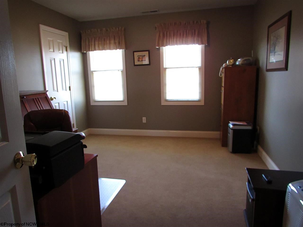 1249 Kings Road Morgantown, WV 26508 - Photo 14 of 20 Gallery Image 14