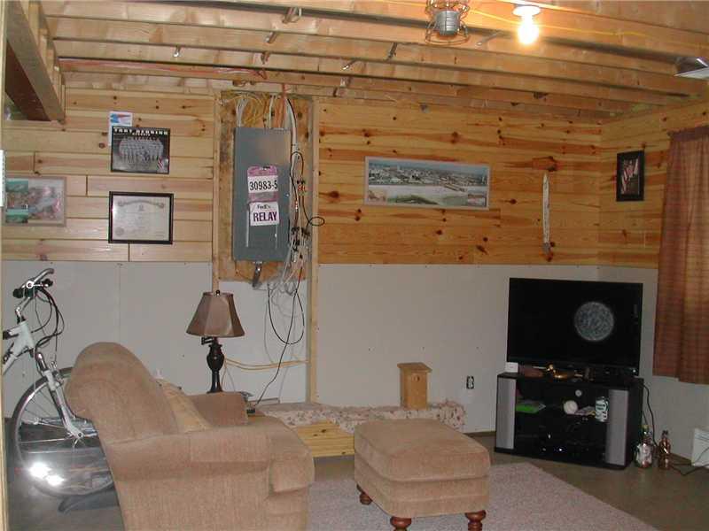4327 Partell Street Butler, PA 16001 - Photo 17 of 22 Basement/Game Room.