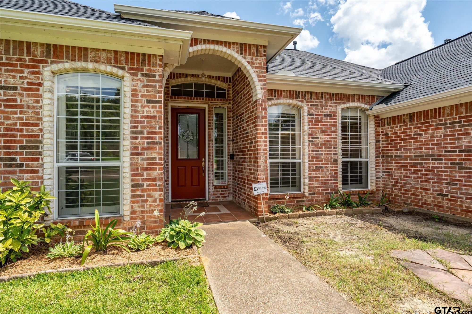2043 Rana Park Flint, TX 75762 - Photo 4 of 38