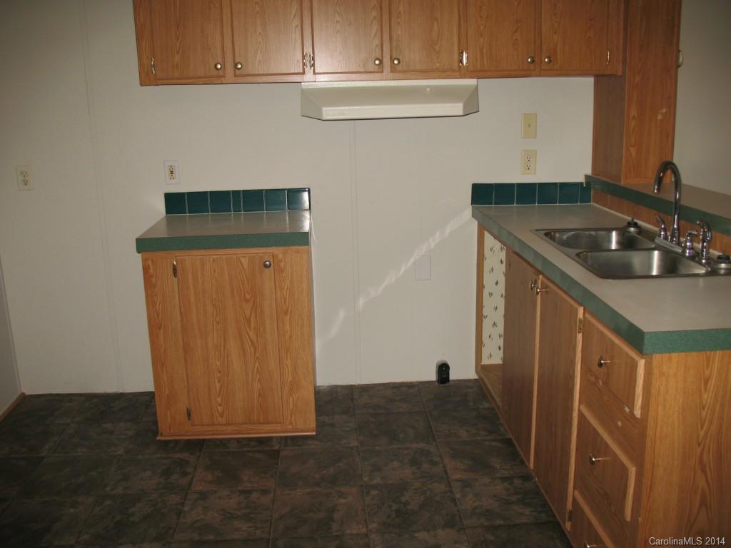 1072 Love Valley Road Clover, SC 29710 - Photo 15 of 16 Gallery Image 15