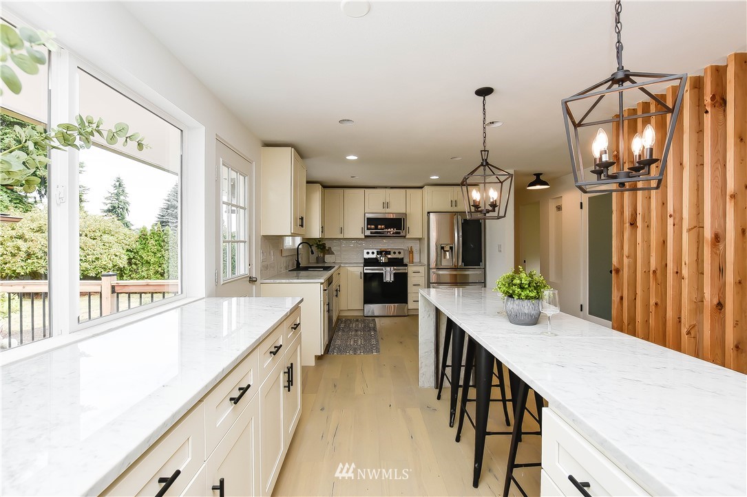 5116 West Highland Road Everett, WA 98203 - Photo 8 of 25