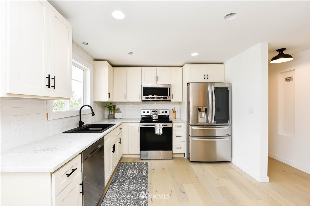 5116 West Highland Road Everett, WA 98203 - Photo 10 of 25