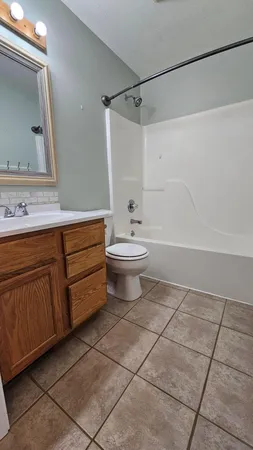 $298,000 | 10513 Loughrea Lane, Cement City, MI 49233