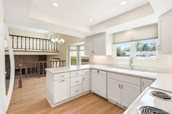$650,000 | 1016 East 6th Circle, Broomfield, CO 80020
