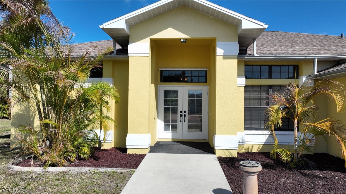 200 Danby Road Lehigh Acres, FL 33936 - Photo 3 of 33
