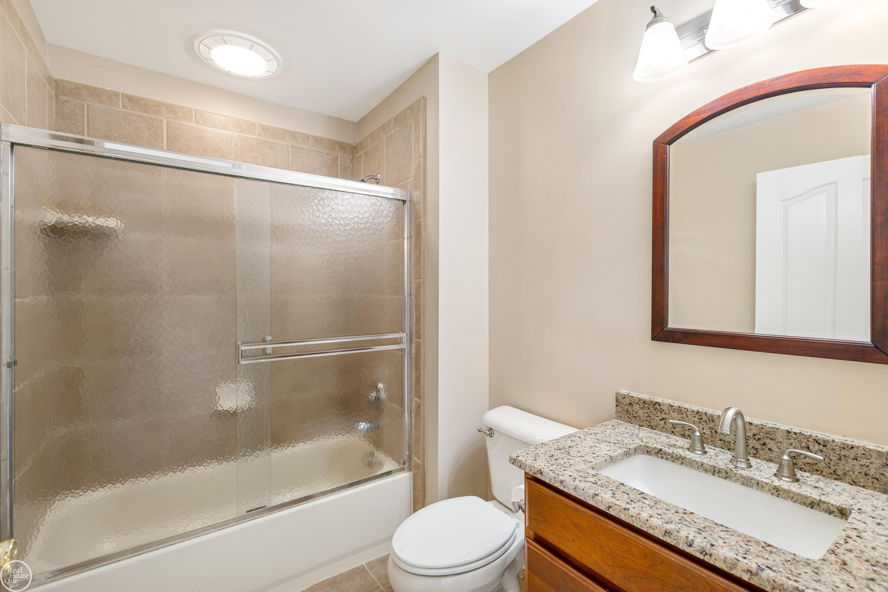 2463 Selkirk Street Rochester, MI 48306 - Photo 54 of 87