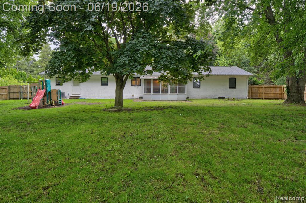5330 Sheridan Road Saginaw, MI 48601 - Photo 43 of 50