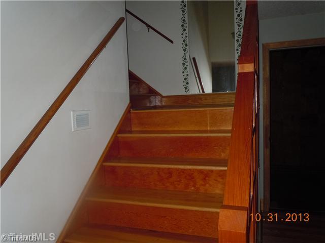4244 Wayne Road Greensboro, NC 27407 - Photo 4 of 12 Entry.