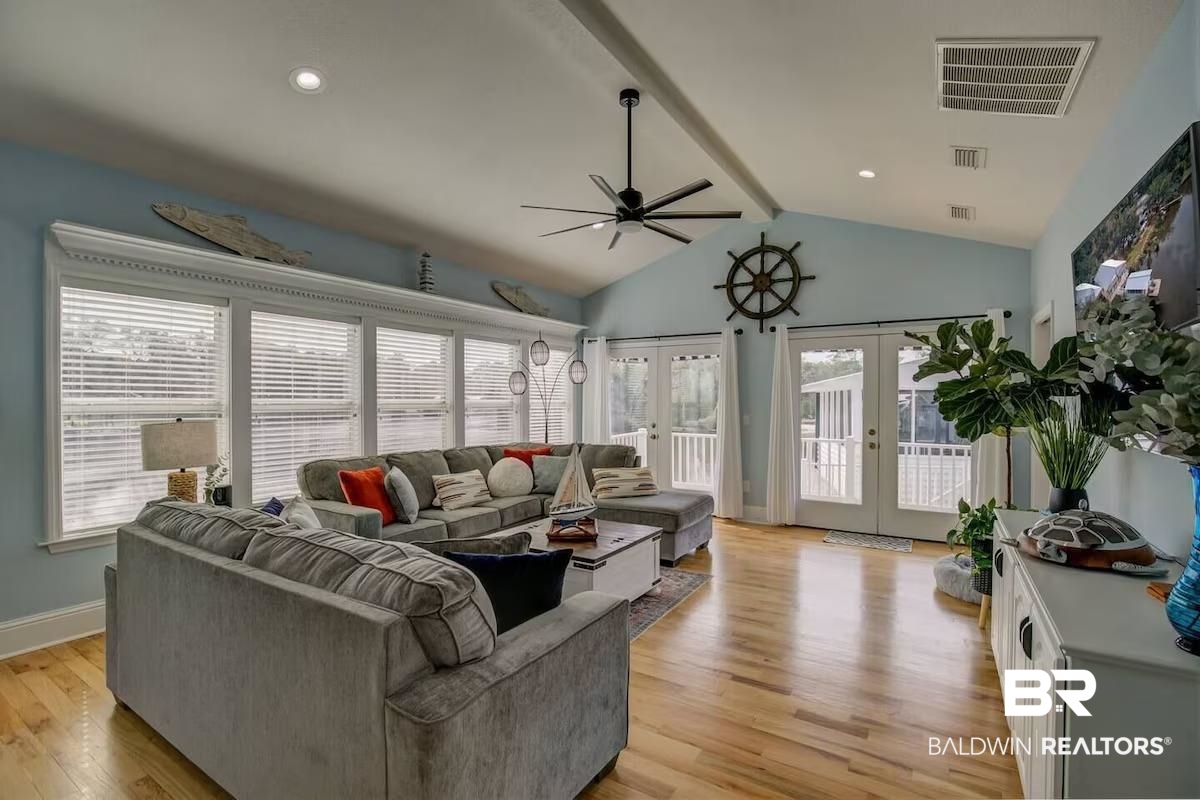 16297 Honey Road Summerdale, AL 36580 - Photo 7 of 24 Living room