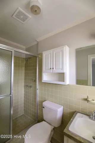 $1,850 | 111 Camellia Lane, Greenville, NC 27858