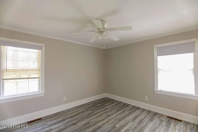 $1,850 | 111 Camellia Lane, Greenville, NC 27858