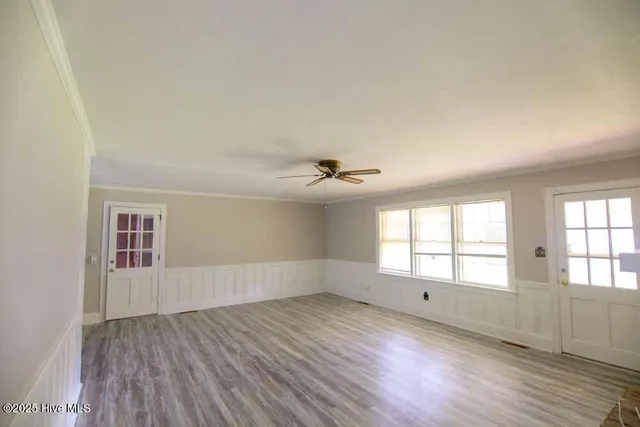 $1,850 | 111 Camellia Lane, Greenville, NC 27858