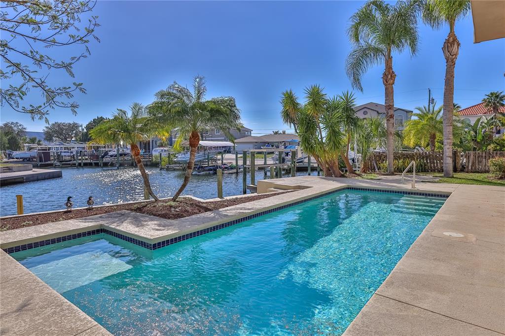 3073 Gulf Winds Circle Hernando Beach, FL 34607 - Photo 4 of 95