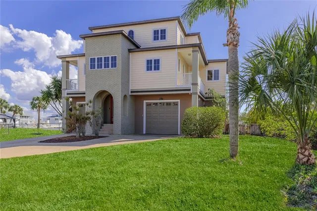 $985,000 | 3073 Gulf Winds Circle, Hernando Beach, FL 34607