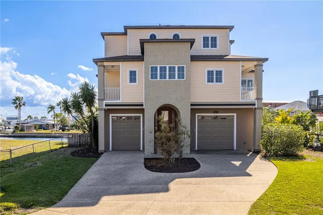 $985,000 | 3073 Gulf Winds Circle, Hernando Beach, FL 34607