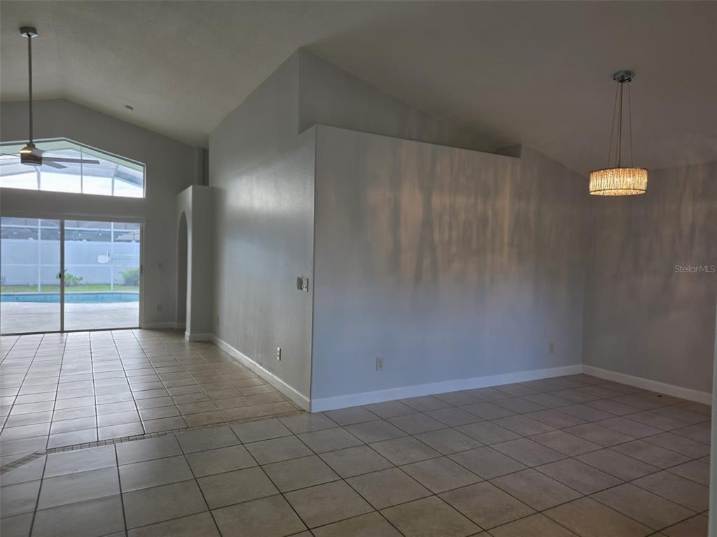 135 South Roma Way Kissimmee, FL 34746 - Photo 5 of 14