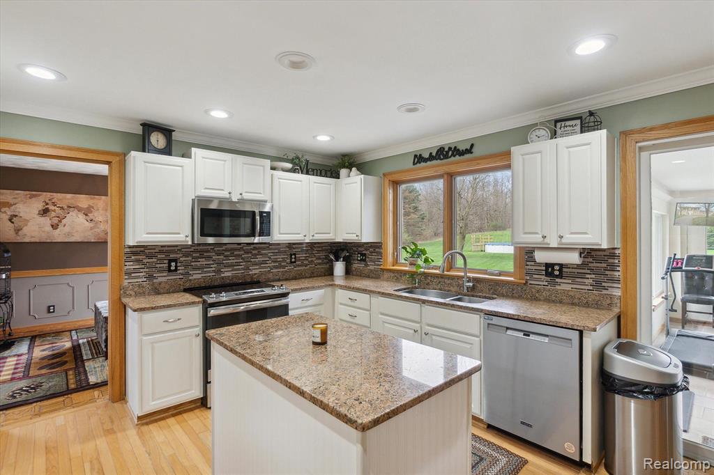8114 Gale Road Grand Blanc, MI 48439 - Photo 25 of 87