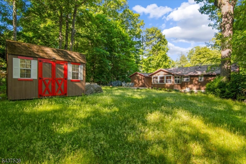 134 Birch Road Vernon, NJ 07422 - Photo 36 of 47