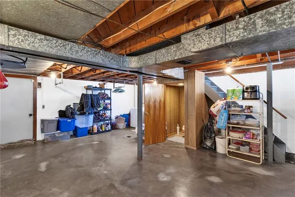 $220,000 | 440 Brunner Drive, Monroeville, PA 15146