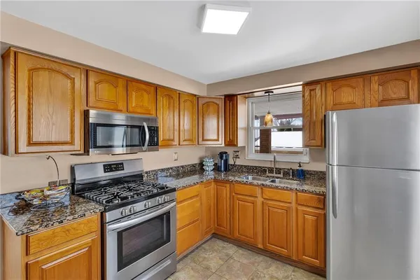 $220,000 | 440 Brunner Drive, Monroeville, PA 15146
