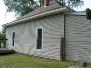 12468 Tunnelton Road Bedford, IN 47421 - Photo 2 of 8 Gallery Image 2
