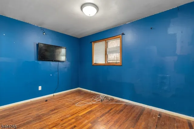 $399,900 | 399 Richard Way, North Plainfield, NJ 07060