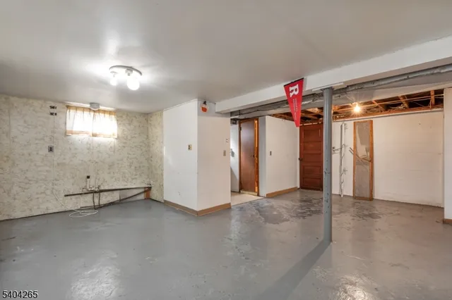 $399,900 | 399 Richard Way, North Plainfield, NJ 07060