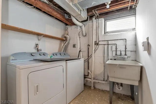 $399,900 | 399 Richard Way, North Plainfield, NJ 07060