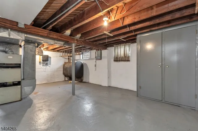 $399,900 | 399 Richard Way, North Plainfield, NJ 07060