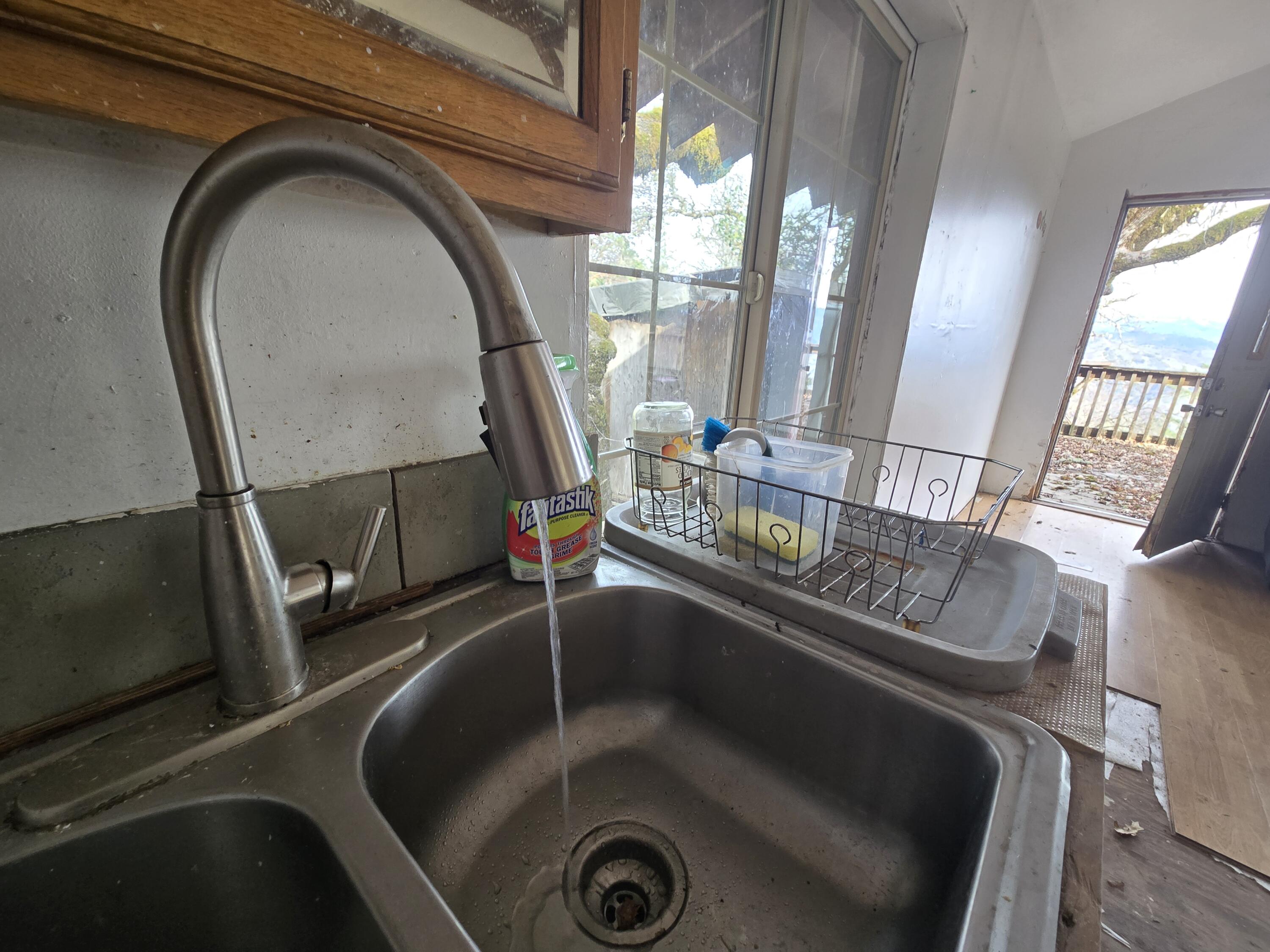 74900 Island Mountain Road Garberville, CA 95542 - Photo 3 of 37
