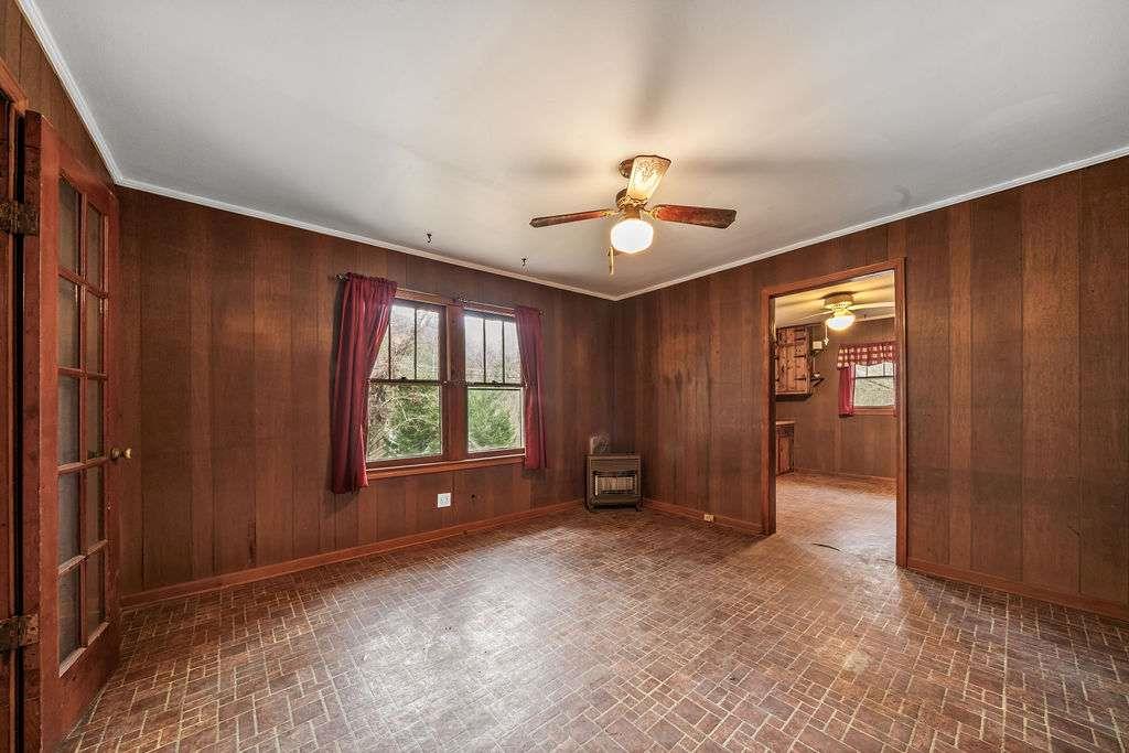 101 3rd Avenue Buchanan, GA 30113 - Photo 8 of 26