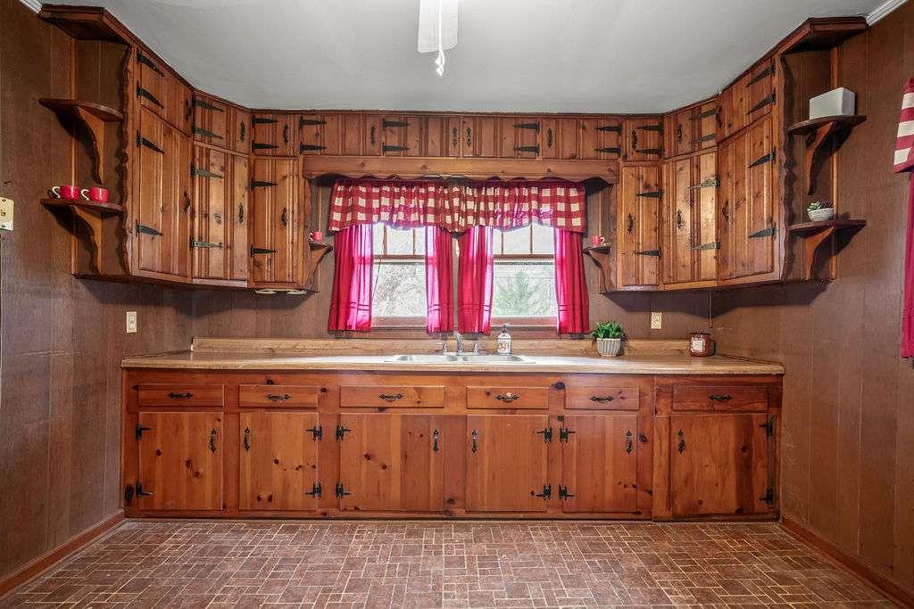 101 3rd Avenue Buchanan, GA 30113 - Photo 10 of 26