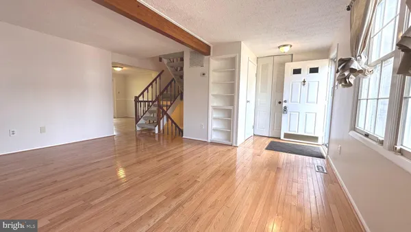 $2,500 | 13566 Bentley Circle, Woodbridge, VA 22192